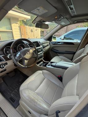 White 2015 Mercedes-Benz M-Class ML 350