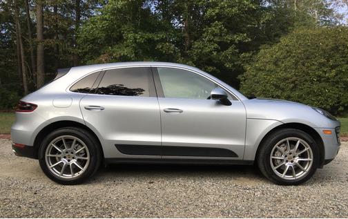2018 Porsche Macan Macan S
