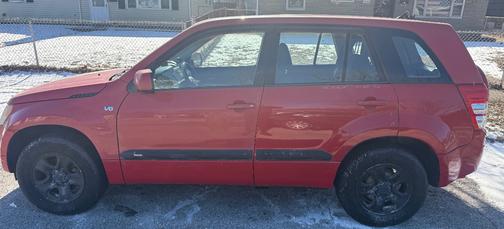 2008 Suzuki Grand Vitara Base