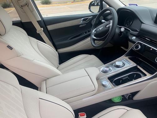 2024 Genesis GV80 2.5T