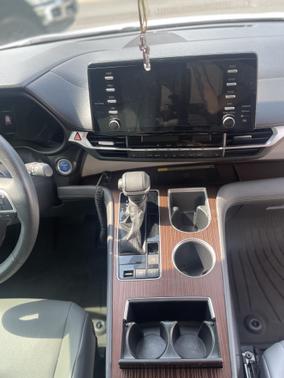 2021 Toyota Sienna XLE 7 Passenger