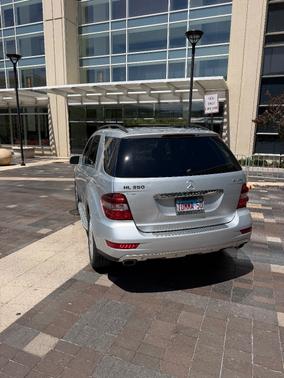 Gray 2010 Mercedes-Benz M-Class ML 350 4MATIC