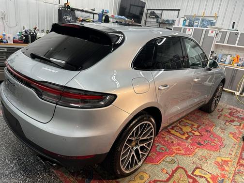2020 Porsche Macan S