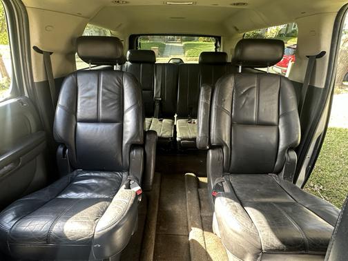 Gray 2007 GMC Yukon XL Denali