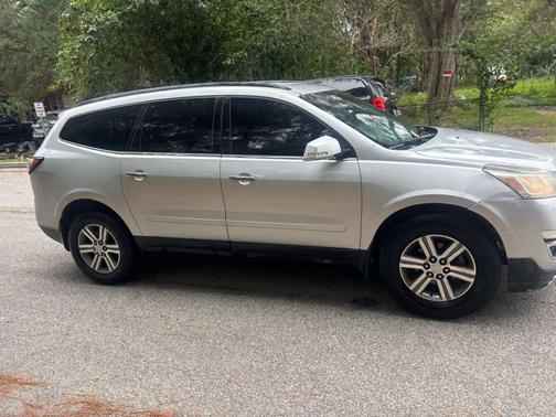 2016 Chevrolet Traverse 2LT