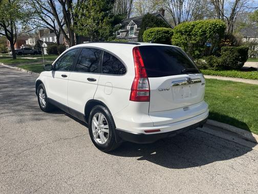 White 2011 Honda CR-V EX