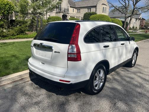 White 2011 Honda CR-V EX