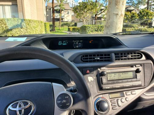 2014 Toyota Prius c Two