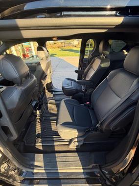 Black 2022 Toyota Sienna XSE