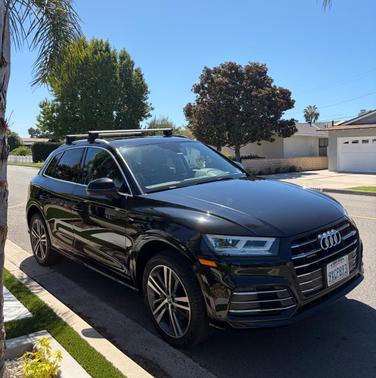 Black 2020 Audi Q5 e 55 Premium