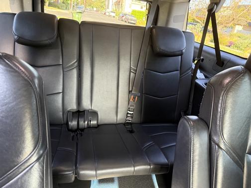 2019 Cadillac Escalade ESV Luxury