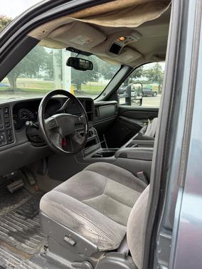 Blue 2006 Chevrolet Silverado 2500 LT H/D Crew Cab