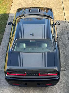 2015 Dodge Challenger SXT Plus