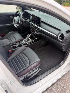 White 2024 Kia Forte GT