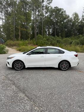 White 2024 Kia Forte GT