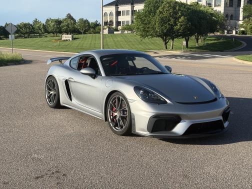 2021 Porsche 718 Cayman GT4