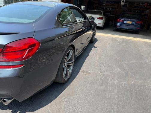 Gray 2013 BMW M6 Base