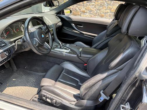 Gray 2013 BMW M6 Base