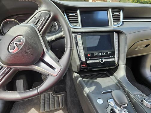 2022 INFINITI QX55 LUXE