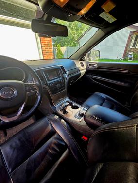Gray 2014 Jeep Grand Cherokee Limited