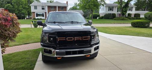 Black 2018 Ford F-150 XLT