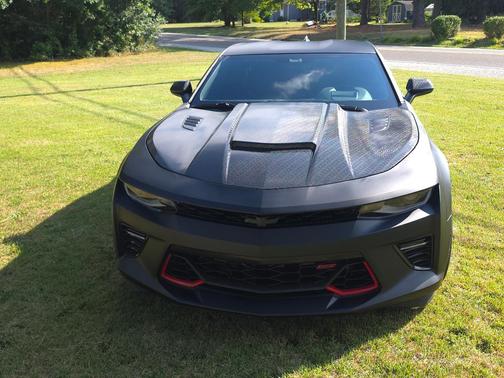 Black 2016 Chevrolet Camaro 2SS