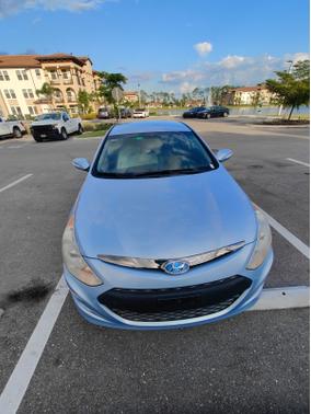 2012 Hyundai SONATA Hybrid Base