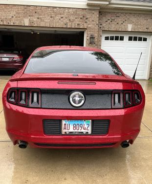 Red 2013 Ford Mustang V6 Premium