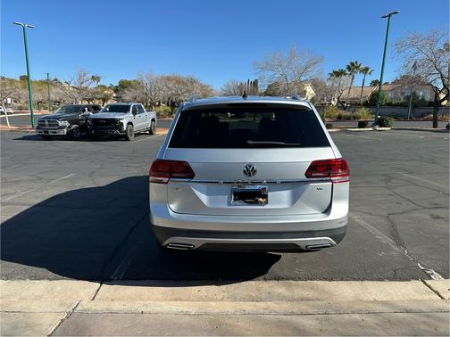 2019 Volkswagen Atlas 3.6L SE w/Technology