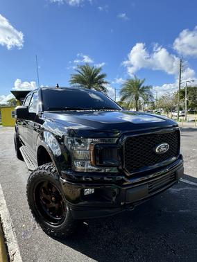 Black 2020 Ford F-150 XLT