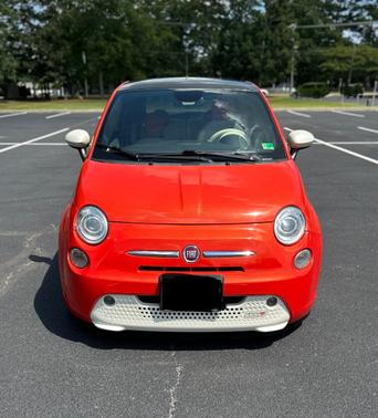 2015 FIAT 500e Battery Electric