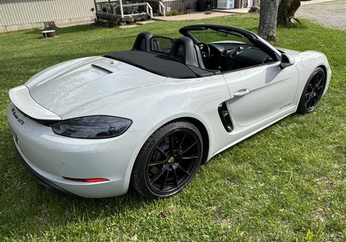 2022 Porsche 718 Boxster GTS 4.0