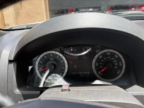 White 2010 Ford Escape Limited