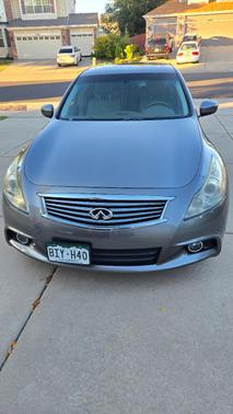 Gray 2011 INFINITI G37 Journey