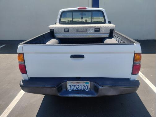 White 2003 Toyota Tacoma Base