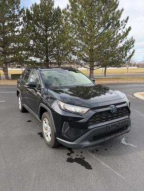 2020 Toyota RAV4 Hybrid LE