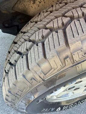 Gray 1999 Chevrolet Suburban 1500