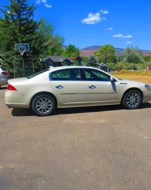 Beige 2010 Buick Lucerne Super