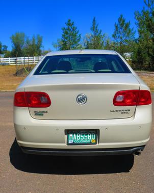 Beige 2010 Buick Lucerne Super