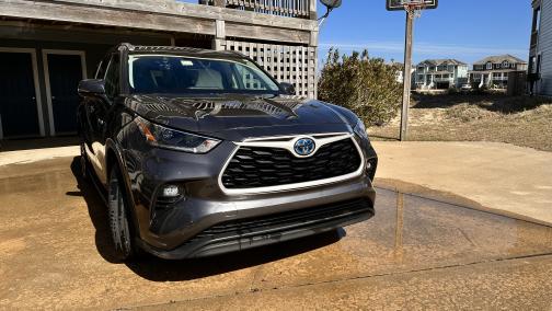 2021 Toyota Highlander Hybrid XLE