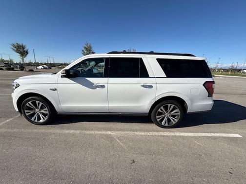 White 2021 Ford Expedition Max King Ranch