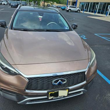 Pink 2017 INFINITI QX30 Premium