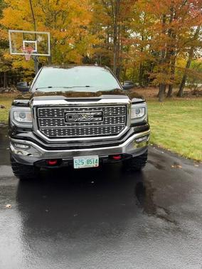 Black 2019 GMC Sierra 1500 Limited SLE