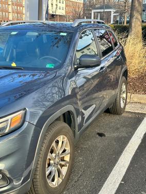 2019 Jeep Cherokee Latitude Plus