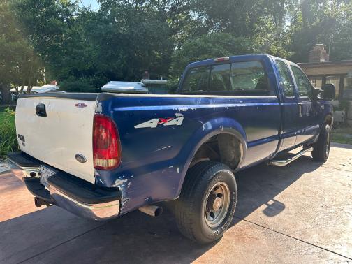 1999 Ford F-250 XL SuperCab Super Duty