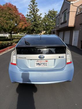 2014 Toyota Prius Plug-in Base