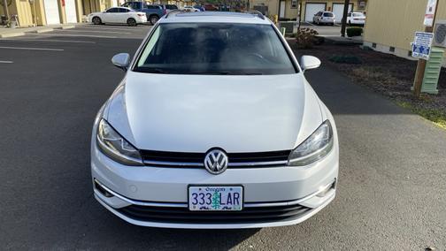 2018 Volkswagen Golf SportWagen TSI S