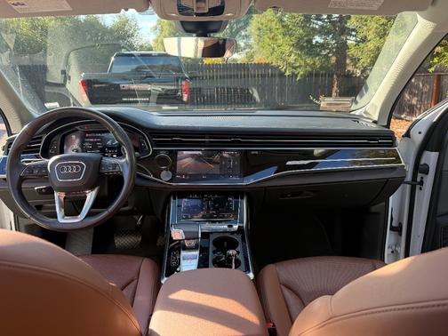 2023 Audi Q7 55 Prestige