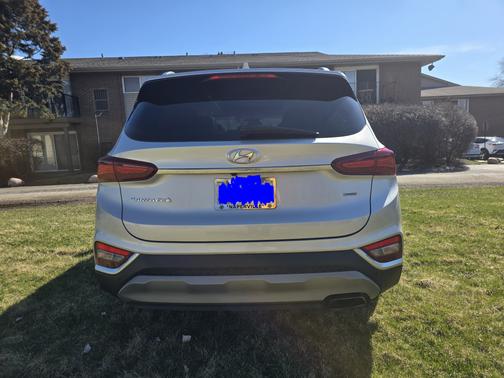 Gray 2019 Hyundai SANTA FE Ultimate 2.4