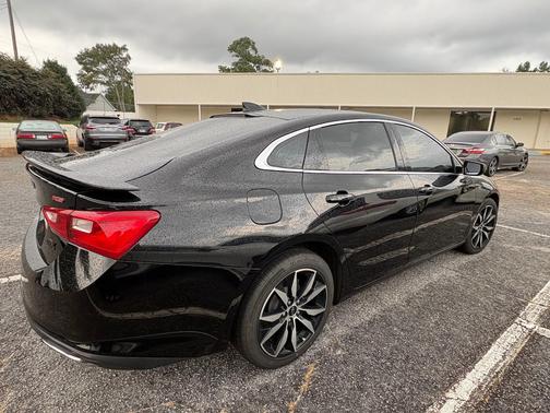 Black 2020 Chevrolet Malibu RS